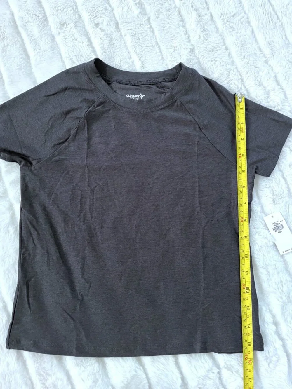 NWT Girls Old Navy CloudMotion Active T-Shirt (Black/Gray) M